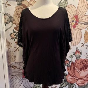 H&M black lace sleeve top